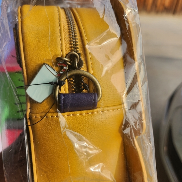 Star Wars Loungefly Gingerbread Chewbacca Holiday Christmas Crossbody - Picture 3 of 5